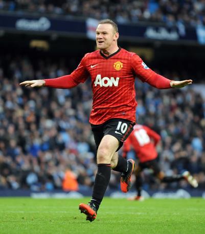 Sesto, Wayne Rooney. 11,2 mln a stagione per l'attaccate del Manchester United. Ap